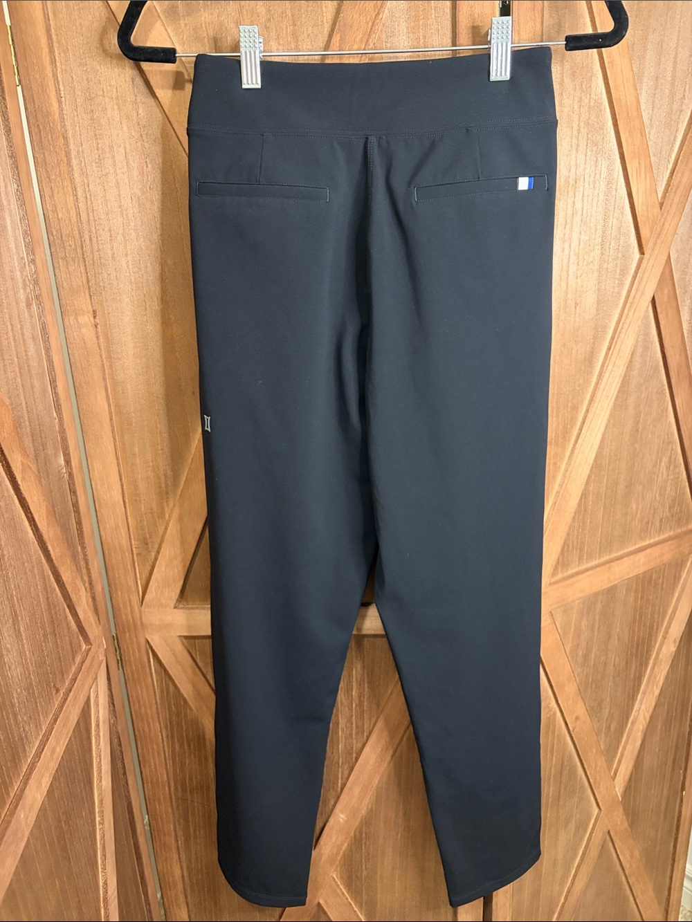 KIT + ACE Black Pleated Technical Pants Athleisure Travel Commuter SIZE 2